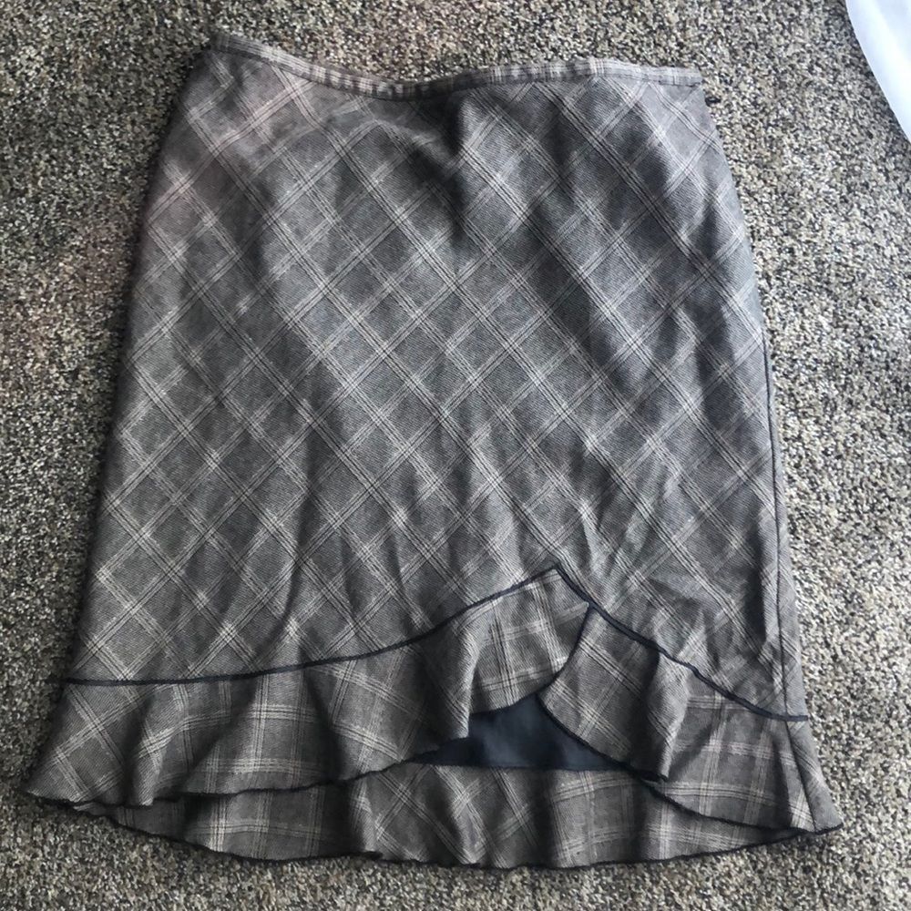 White house black market Skirt